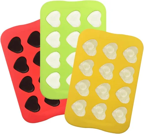 Vista 2 de DaKuan Moldes de silicona en forma de corazón, 3 paquetes de 12 cavidades en forma de corazón, molde de silicona para pastel de chocolate, gelatina