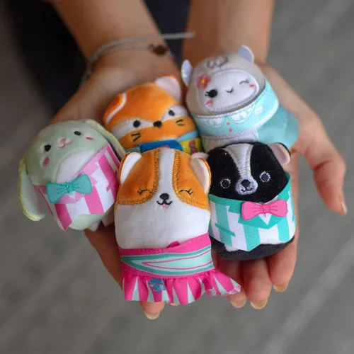 Vista 2 de Squishmallows Squishville Series 6 – Paquete surtido de 2 – Mini peluche y accesorios – Kellytoy oficial – Los estilos pueden variar – Gran regalo