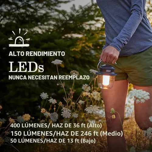 Vista 4 de Linterna LED recargable Coleman Classic 800L, linterna resistente a impactos y al agua con asa de mosquetón y puertos de carga, ideal para acampar