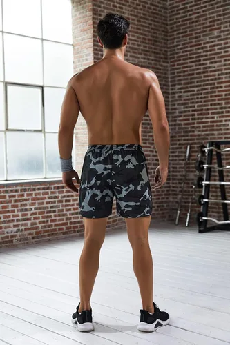 Vista 3 de COOFANDY Paquete de 2 pantalones cortos de entrenamiento de gimnasio para hombre, pantalones de malla ligeros para culturismo, entrenamiento