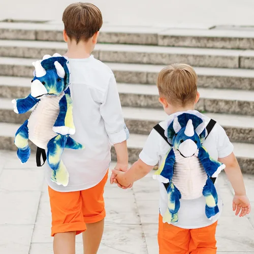 Vista 6 de ArtCreativity Mochila de dinosaurio de felpa, mochilas de animales de peluche de 22 pulgadas en forma de triceratops, bolsa de dinosaurio de peluche
