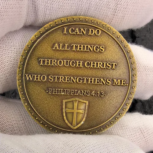 Vista 5 de Christian Warrior Challenge Coin Zinc Alloy Bible Verses Medallón Bolsillo Hug Token