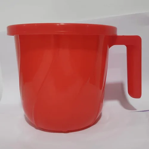 Vista 4 de Tazas de plástico de alta calidad para baño, 1 taza de baño con diseño de rayas, sin BPA, taza de campamento Dabba, taza de agua de baño