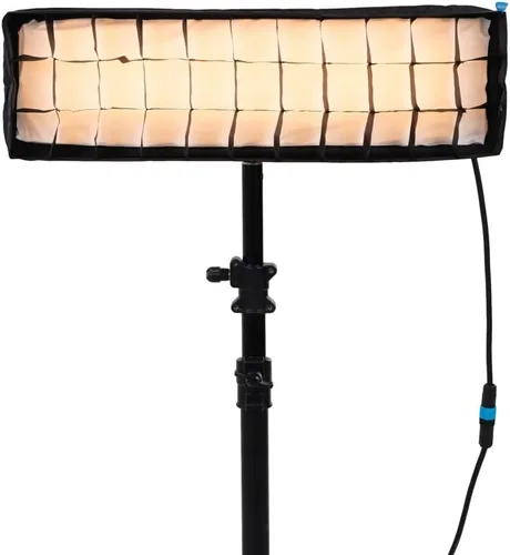 Vista 7 de Nanlite PavoSlim 60CL 2X.5 RGBWW Panel LED Incluye caja de luz