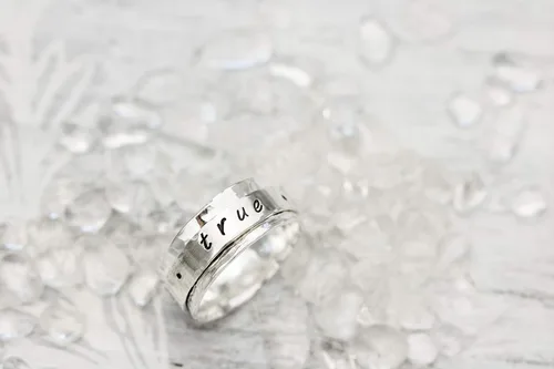Vista 2 de Purity Ring True Love Waits Stamped Sterling Silver Spinner Ring