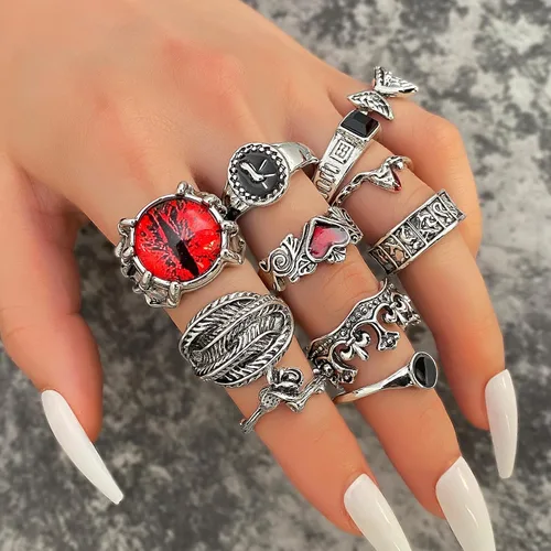 Vista 3 de IFKM Vintage Silver Knuckle Rings Set for Women, Stackable Joint Finger Statement Rings Bohemian Retro Hollow Carved Midi Rings, Boho Halloween