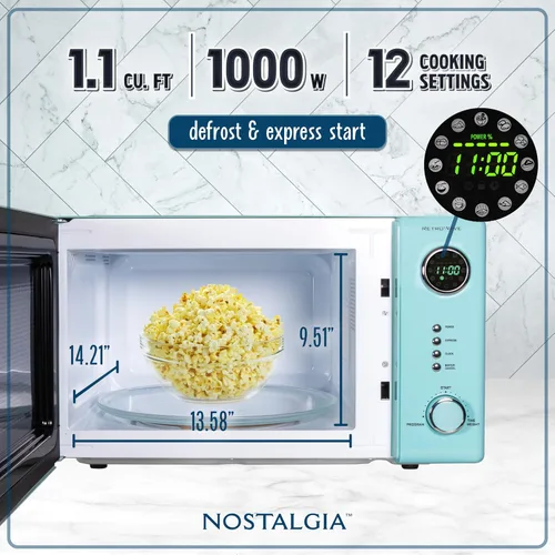 Vista 134 de Nostalgia Horno microondas retro compacto para encimera, 0.7 pies cúbicos, 700 vatios con pantalla digital LED, bloqueo para niños, interior fácil