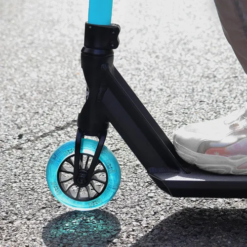 Vista 4 de Limit LMT66 Pro Stunt Scooter: los mejores scooters de trucos para niños de 6 años en adelante, patinete de calle BMX completo de estilo libre