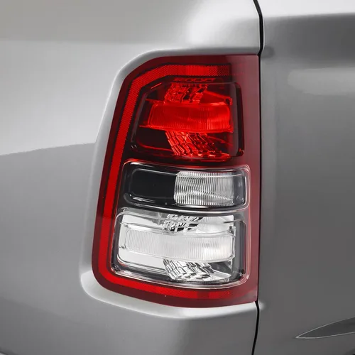 Vista 5 de Ensamble de luces traseras halógenas FIONE compatible con Dodge Ram 1500 2019-2023 Big Horn/Tradesman con bombillas, lado del conductor, luz trasera