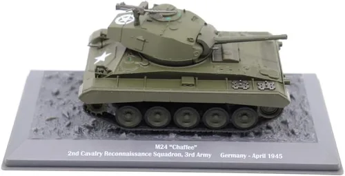 Vista 4 de Motor city classics Tanque ligero M24 Chaffee - 2º Escuadrón de Reconocimiento de Caballería, Alemania, 1945 (escala 1:43)