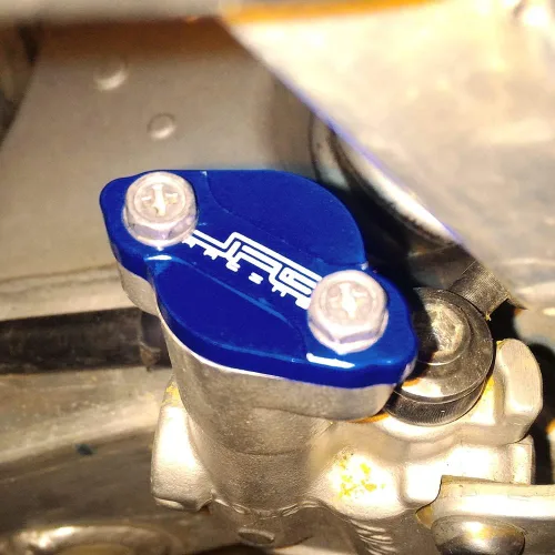 Vista 3 de Juego de Tapa CNC para Depósito de Líquido de Frenos Delantero y Trasero de Moto Compatible con YZ125 YZ250 YZ426F-450F 08-21 YZ250F 07-21 YZ125X