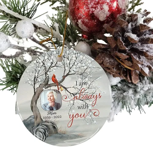 Vista 21 de Adorno personalizado de primera Navidad del bebé con carga de foto, decoración plana colgante de cara de recién nacido para árbol navideño, lindo