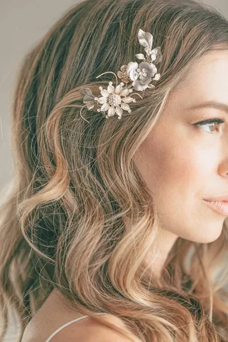 Vista 5 de Small Rose Gold Crystal Bridal Hair Clip By Veiled Beauty Boho Gilded Gold Leaf Crystal Wedding Hair Comb with Blush and Pewter Floral Accents