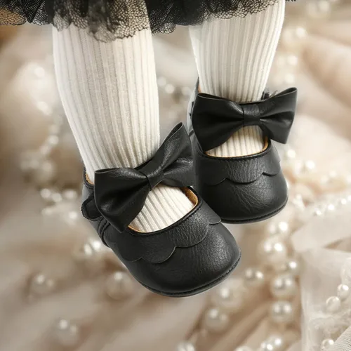 Vista 2 de CENCIRILY Zapatos planos Mary Jane para bebés y niñas, antideslizantes, suela suave, para antes de caminar, zapatos de vestir de boda
