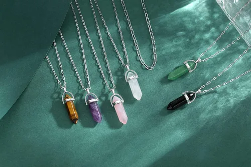 Vista 5 de QINJIEJIE Collar de cristal curativo, joyería de cristal curativo, piedras de cuarzo natural espiritual, piedras preciosas de cuarzo hexagonal