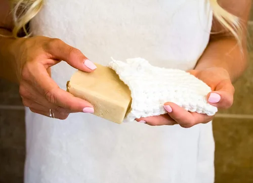 Vista 2 de Taupe Soap Saver Pouch - Handmade Bathing Accessories for Bath and Shower (Single Bag)