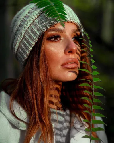 Vista 6 de Funky Junque - Gorro tipo Beanie, sólidamente ribeteado, holgado suave, elástico, de punto trenzado.