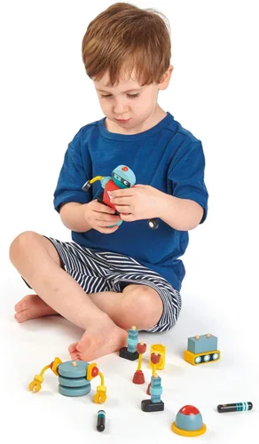 Vista 3 de Tender Leaf Toys - Construcción de robots - Juego de construcción de madera de 17 piezas para construir y apilar 3 robots en infinitas variaciones