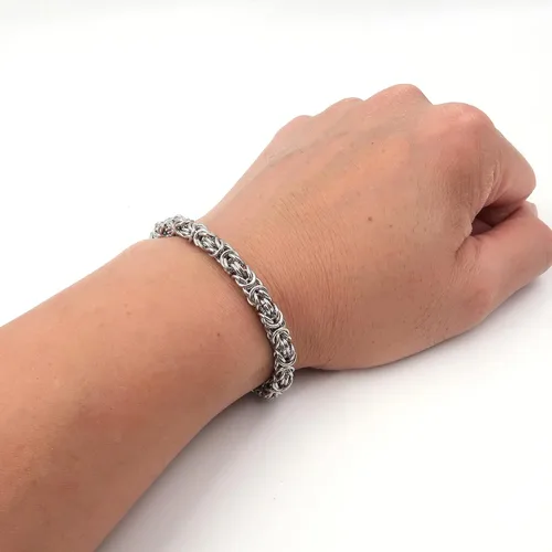 Vista 2 de Steelmeup Pulsera de cadena bizantina redonda de acero inoxidable unisex para hombres y mujeres de 0.236in 7 8 9 pulgadas, Metal