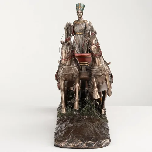Vista 7 de Veronese Design Estatua de Nefertiti de 11 5/8 pulgadas de la reina egipcia en el carro, estatua de acabado de bronce de resina fundida en frío