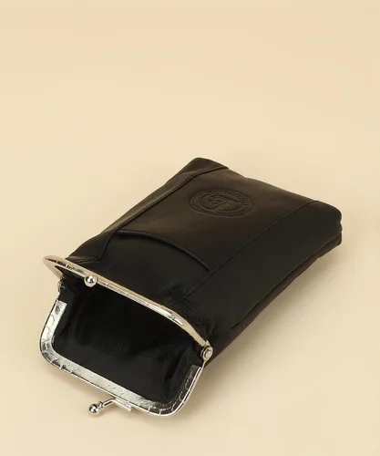 Vista 3 de Funda para cajetilla de cigarrillos de cuero con bolsillo para mechero, regular o 100 unidades, de Leatherboss (negro)