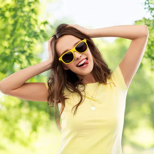 Vista 2 de Suministros para regalos de fiesta de colores neón Paquete de 8 gafas de sol unisex