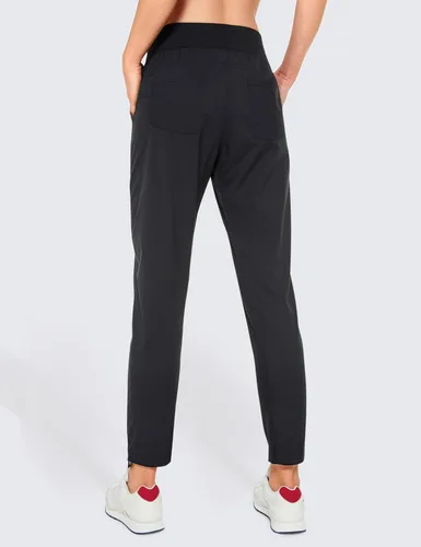 Vista 2 de CRZ YOGA Pantalones casuales de 78 para mujer de 27 pulgadas, ligeros, para entrenamiento, al aire libre, pista atlética, viajes, descanso