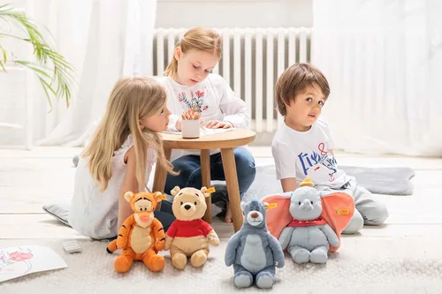 Vista 8 de Steiff Disney Soft Cuddly Friends Dumbo - Peluche de 12 pulgadas, color azul claro