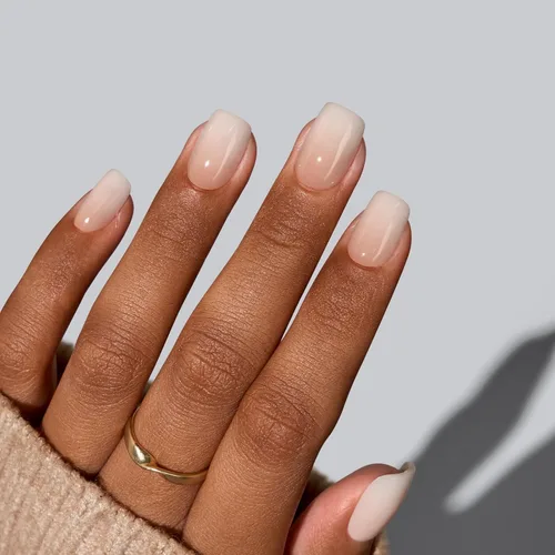 Vista 3 de BTArtbox - Uñas a presión, color crema de vainilla, cuadrado corto, melocotón degradado, 32 unidades 2+ Weeks Wear, Salon-Quality Natural Nails