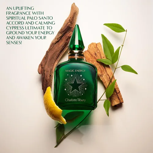 Vista 3 de Charlotte Tilbury Magic Energy Eau De Parfum – Perfume de madera que aumenta las emociones enriquecido con aceite derivado de forma natural, aroma
