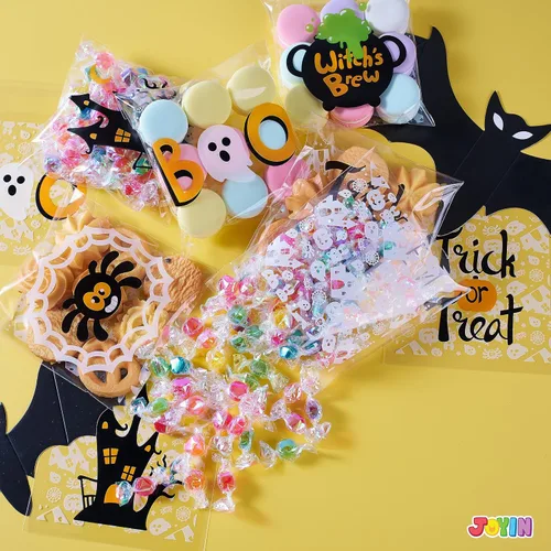 Vista 7 de JOYIN 150 bolsas de celofán de Halloween, autoadhesivas, transparentes para galletas y dulces, para niños, para dulce o truco, pequeña bolsa