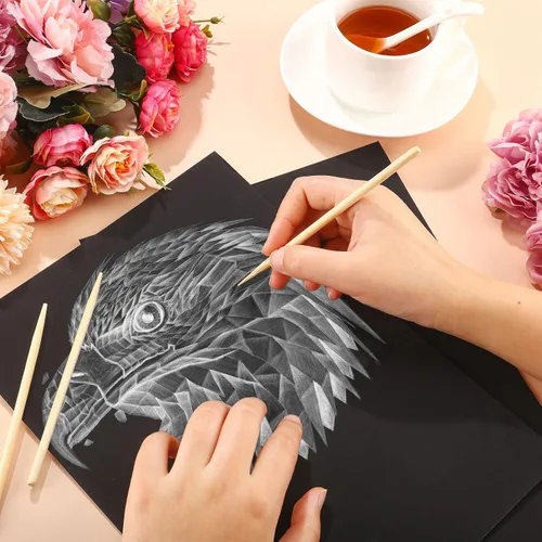 Vista 5 de Gersoniel Juego de 60 piezas de papel para rascar para adultos, kit de rascador de 7.2 x 5 pulgadas, papel negro para rascar, suministros de arte