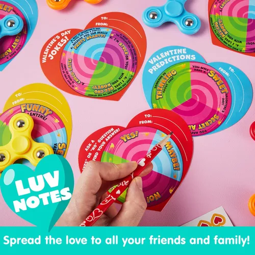 Vista 6 de JOYIN 28 unidades de juguete antiestrés con tarjetas de regalo, juguete de dedo con spinner para niños, juguete de favor de fiesta para intercambio