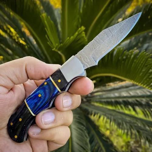 Vista 9 de AR Damascus - Cuchillo plegable de bolsillo hecho a mano para supervivencia al aire libre, hecho de mango de madera y acero de Damasco, junto