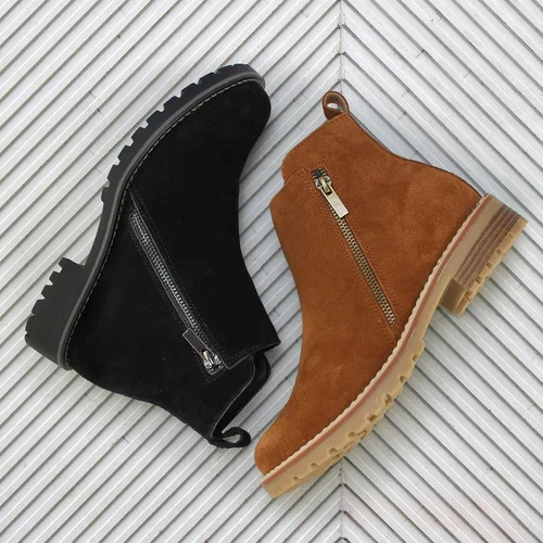 Vista 7 de Hawkwell Botines de piel de ante con cremallera y tacón bajo para mujer