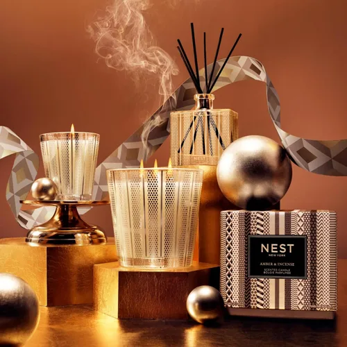 Vista 2 de NEST New York Vela clásica perfumada, ámbar e incienso, 8.1 onzas, hasta 60 horas de tiempo de combustión, recipiente de vidrio reutilizable