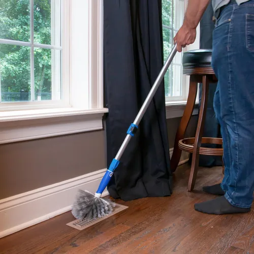 Vista 6 de Unger Cobweb & Corner Duster – Dusters for Cleaning, Compatible with Telescopic Poles, Dusting Tools, Great for Ceilings, Moldings, HVAC & Floor