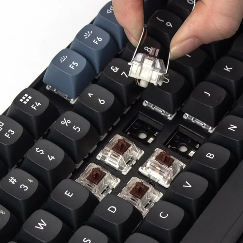 Vista 3 de Keychron K8 Pro Teclado mecánico inalámbrico personalizado, QMKVIA programable Bluetoothretroiluminación RGB con cable sin llave con interruptor
