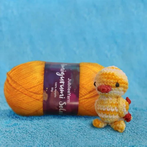 Vista 3 de JubileeYarn Amigurumi Select - Hilo de acrílico para bebé - Surtido de inspiración 83-4 madejas