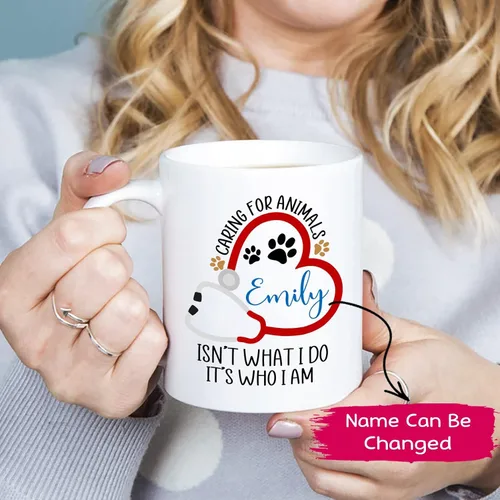 Vista 2 de Taza veterinaria personalizada, taza veterinaria de cuidado de animales, regalos para veterinarios, taza con nombre personalizado de veterinario