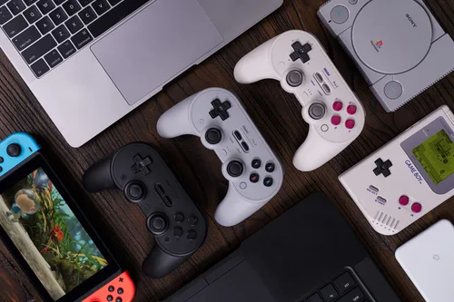 Vista 7 de 8BitDo Pro 2 Bluetooth Controller for Switch PC macOS Android Steam Deck Raspberry Pi Gray Edition