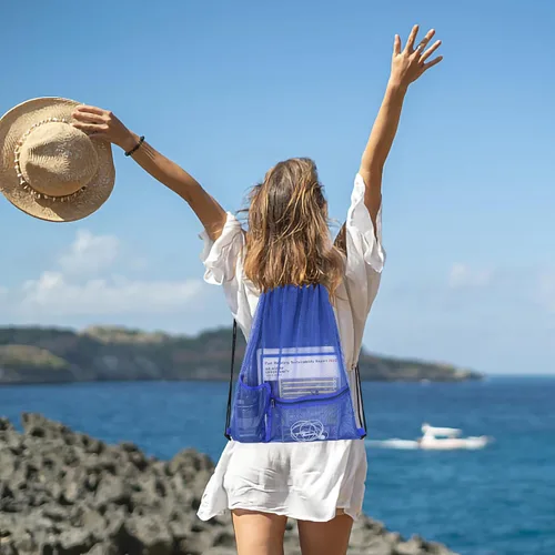 Vista 2 de Bolsa de malla con cordón resistente, mochila de gimnasio con soporte para botellas para bolas, natación, juguetes de playa, Azul, Deportes