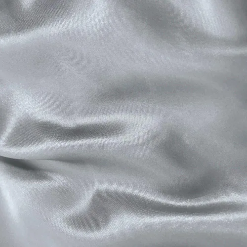 Vista 24 de 60 pulgadas de ancho - por The Yard - Tela de satén nupcial Charmeuse para bodas, ropa, manualidades, decoración, disfraces (Negro, 1 yarda)