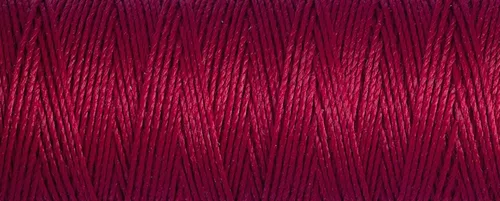 Vista 5 de Gutermann 723878-153-1 Lime R753 No.40 Hilo de seda de 98.4 ft x 1 carrete, 153