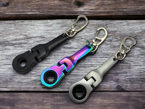 Vista 4 de GT/ Rotors Llave de Carraca Mini de 10mm para Llavero (Bono Gratis: Llavero de Cinta Métrica Mini) (Neo Chrome)