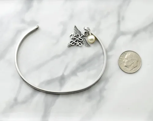 Vista 2 de Nurse Practitioner Bracelet Stainless Steel NP Caduceus She Believed She Could So She Did Engraved Bracelet Gift For Women Gift for Birthday