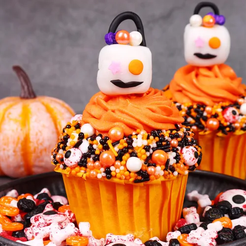 Vista 3 de Gránulos de Halloween para Decoraciones de Pasteles 4.2oz, Dulces Comestibles de Globos Oculares Sangrientos, Cuchillo, Huesos de Perro Sangrientos
