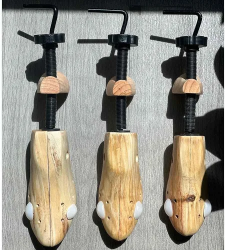 Vista 8 de Camilla ajustable para zapatos Unisex de madera elástica