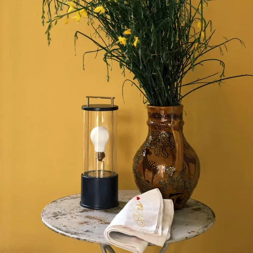Vista 2 de Bombillas LED Edison, regulables de 8 W (equivalente a 80 vatios), bombillas de luz A19 con forma A19 de vidrio blanco leche mate suave amarillo