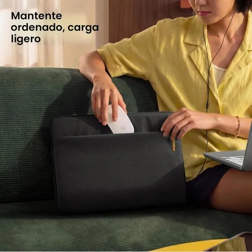 Vista 7 de tomtoc Funda delgada para laptop para MacBook 2026 de 13 pulgadas Negro